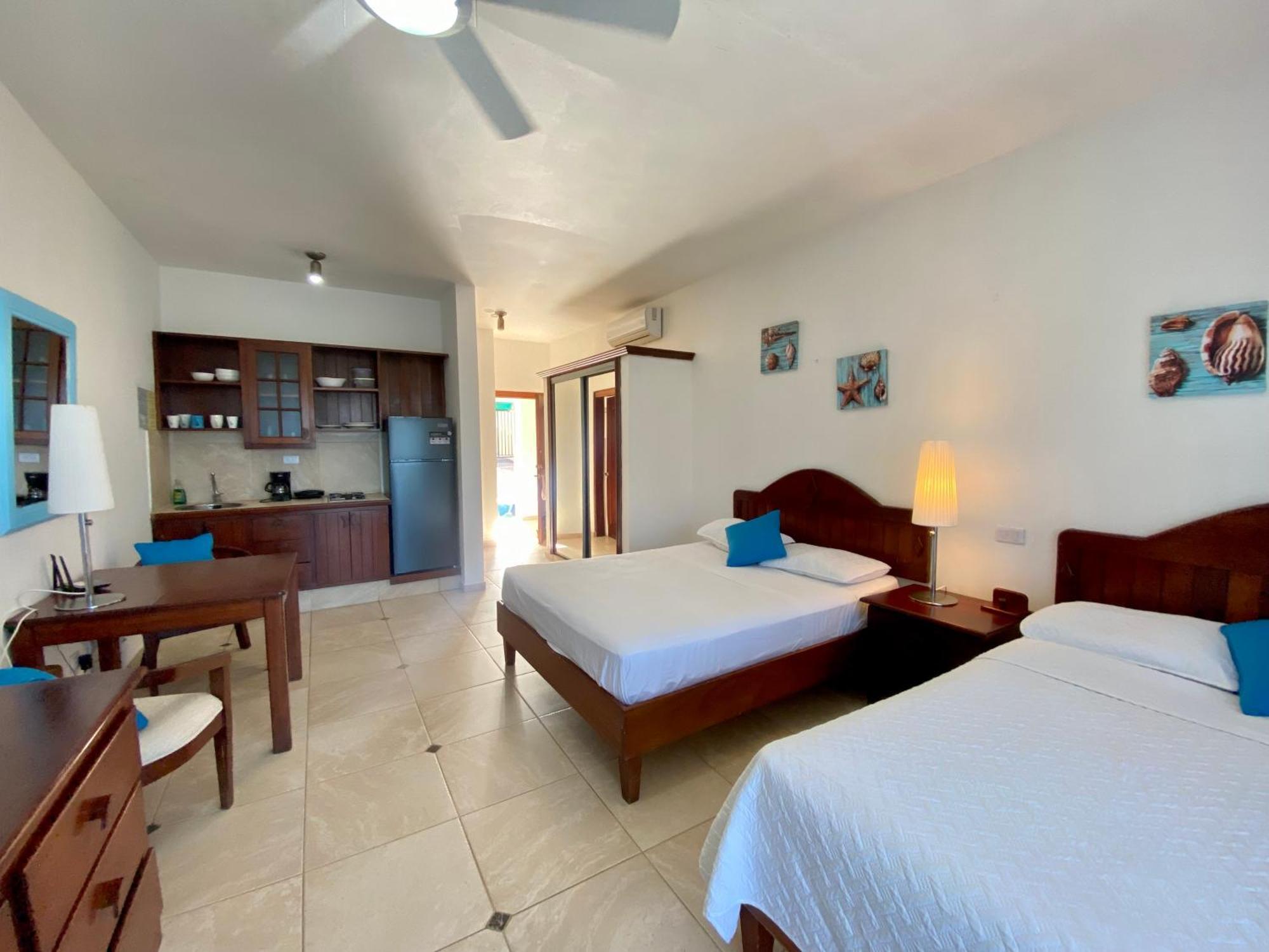 Agualina Kite Hotel Oceanfront Apartments Кабарете Екстер'єр фото